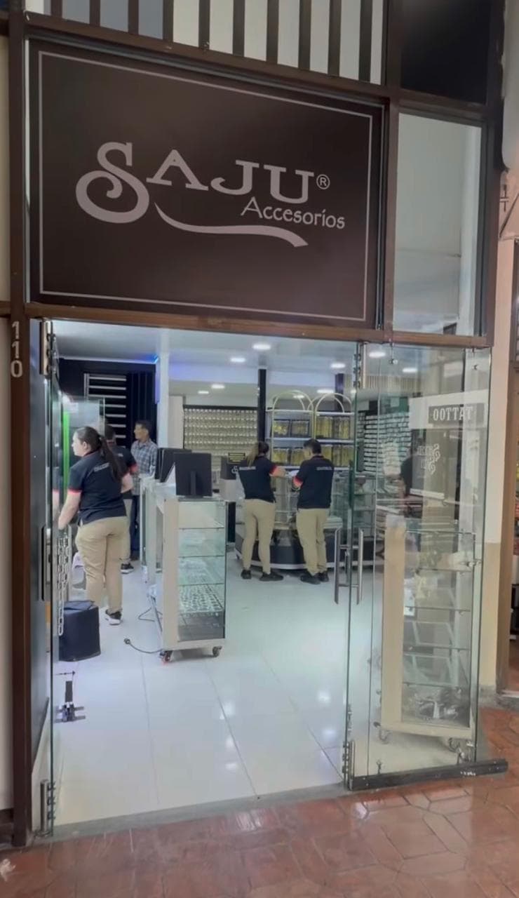 Portada de SAJU accesorios