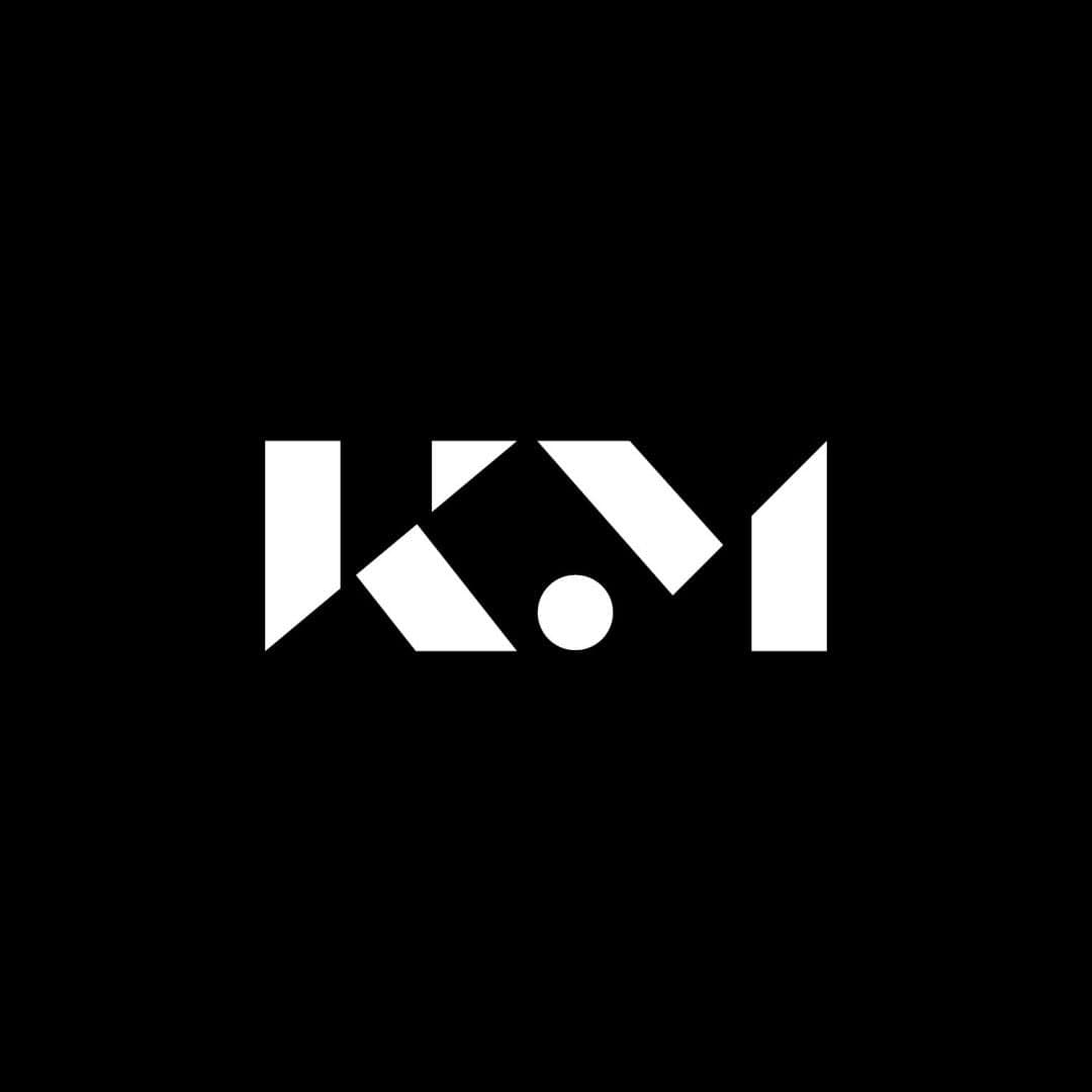 Logo de Katherine Mayo